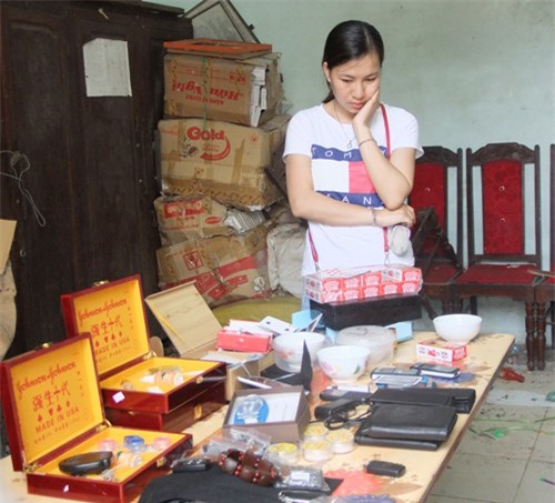 Nữ 9X Thanh Hóa buôn bán thiết bị tinh vi phục vụ cờ bạc bịp