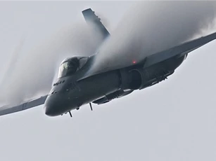 Chuyên gia Nga: "Liên quân Mỹ bắn hạ Su-22 của Syria là hành động gây hấn"
