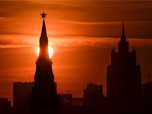 Mỹ bắn rơi máy bay Syria: Đến lượt Điện Kremlin phản ứng