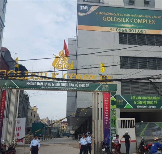 Hà Đông, Hà Nội: Dân khốn khổ vì máy phát điện, bể dầu trước cửa nhà tại Dự án Goldsilk Complex