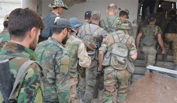 Quân đội Syria cắt đứt đường nối Đông - Tây Dara'a của khủng bố