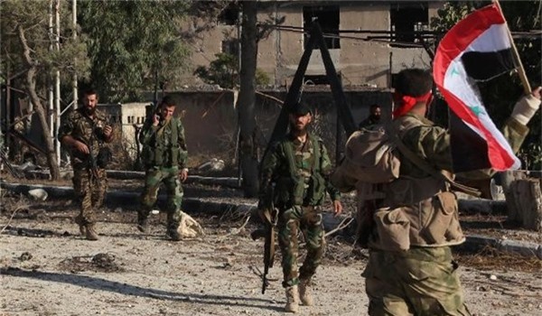 Qu&#xE2;n &#x111;&#x1ED9;i Syria nh&#x1EAF;m v&#xE0;o ph&#xE1;o &#x111;&#xE0;i cu&#x1ED1;i c&#xF9;ng c&#x1EE7;a kh&#x1EE7;ng b&#x1ED1; &#x1EDF; &#x110;&#xF4;ng Damascus