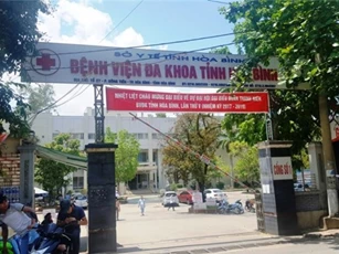 8 người tử vong khi chạy thận: Gia hạn đình chỉ Giám đốc BV ĐK Hòa Bình