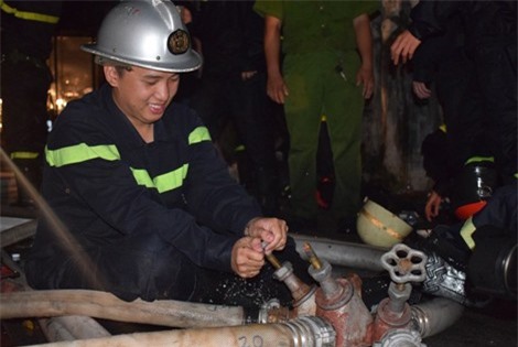 Kỳ thi THPT quốc gia 2017: Thí sinh trắng đêm chữa cháy rồi đi thi