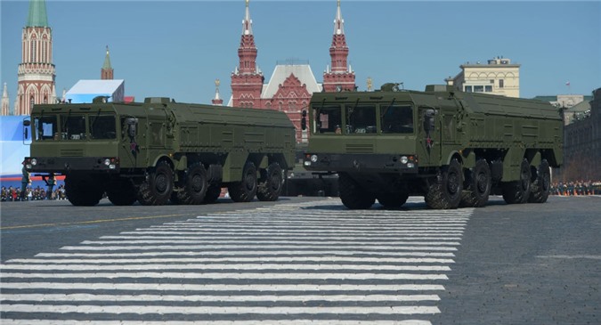 Belarus xét mua tổ hợp tên lửa phòng không Iskander của Nga