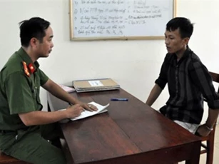 Táo tợn bắt cóc con riêng của nhân tình, tống tiền 100 triệu