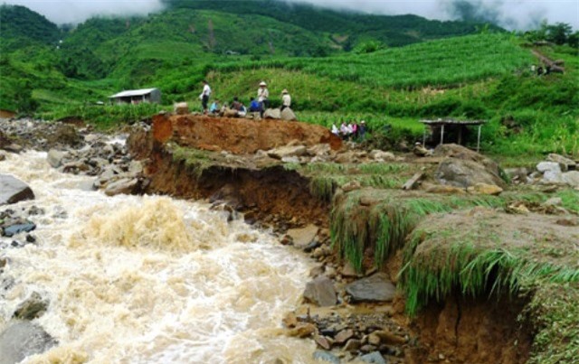 Mưa lớn diện rộng, cảnh báo lũ quét sạt lở đất khu vực phía Bắc