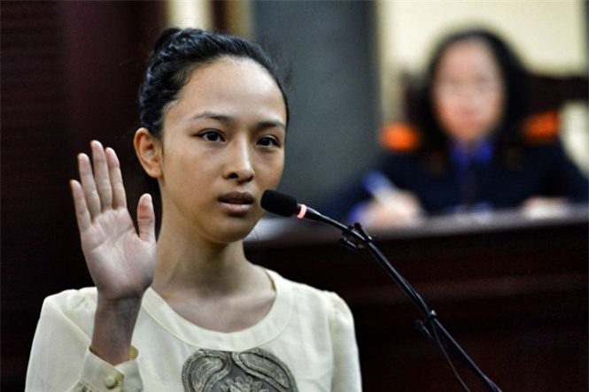 Phương Nga đối đáp sắc sảo với luật sư của Cao Toàn Mỹ