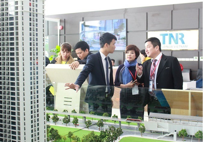 Doanh nghiệp bất động sản, ngân hàng đua nhau ra đời