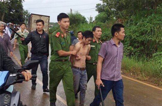 Không đòi được CMND, 2 người làm thuê sát hại ông chủ