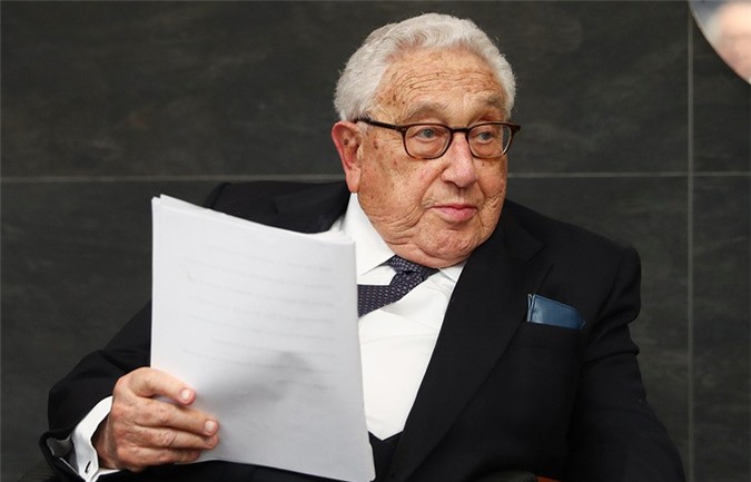 Kremlin bình luận về vai trò dàn xếp cuộc gặp Trump - Putin của Kissinger