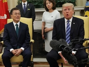 Ông Trump chuẩn bị tới Hàn Quốc