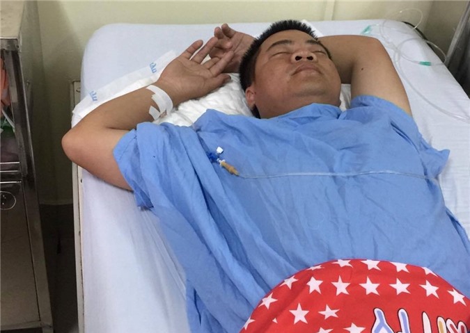 Xe container suýt cán chết CSGT: Tin mới nhất về sức khỏe nạn nhân