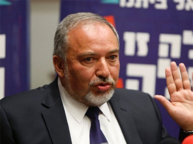 Bộ trưởng QP Israel tung cảnh báo mạnh mẽ nhằm vào Syria