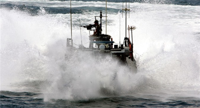 Tàu tuần tra Hy Lạp nổ súng bắn tàu chở hàng Thổ Nhĩ Kỳ