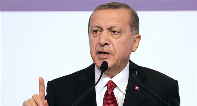 Thổ Nhĩ Kỳ tính chuyện tự đóng tàu sân bay