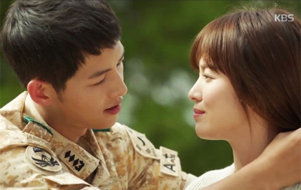 Song Joong Ki và Song Hye Kyo hẹn hò từ khi nào?