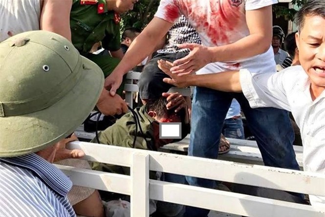 Hai người lạ bị đánh không dính líu vụ cháu bé mất tích ở Quảng Bình