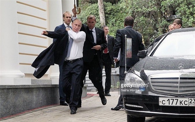 Nhân viên bảo vệ nơi ở của Tổng thống Putin tại G20 bị tấn công