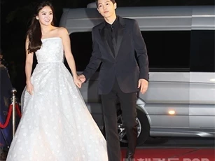 Vì sao Song Joong Ki công khai tình cảm với Song Hye Kyo?