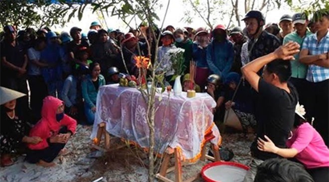 Khởi tố vụ cháu bé Quảng Bình chết thảm sau nhiều ngày mất tích