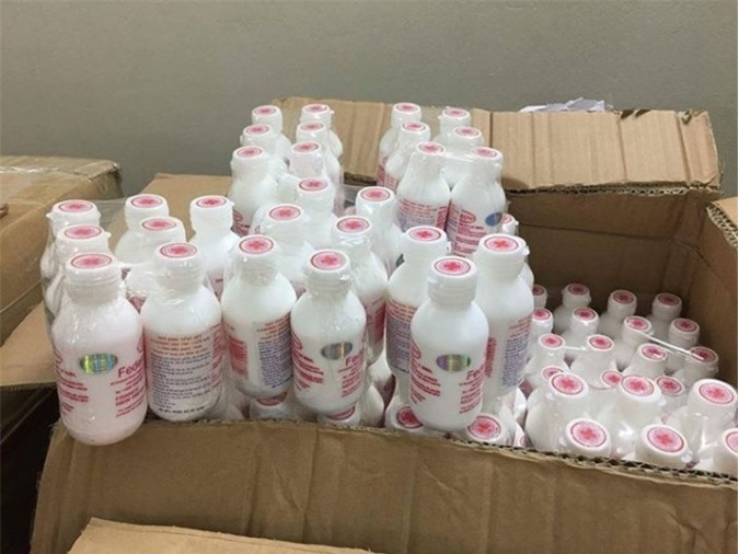 Bắt giữ hơn 13.000 lọ mỹ phẩm làm đẹp không rõ nguồn gốc