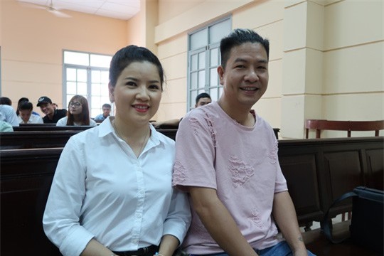 Diễn viên Ngọc Trinh thắng kiện nhà hát kịch TP. HCM