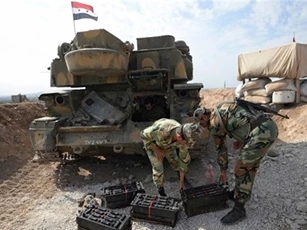 Syria tăng quân ở Đông Hama, Nga nã tên lửa hành trình vào IS