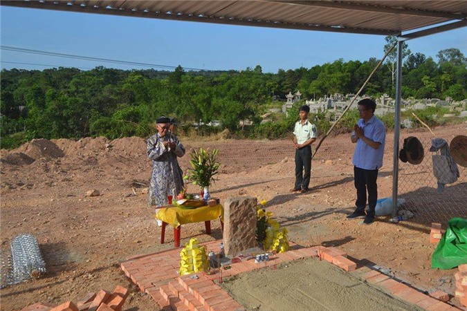 Vụ lăng mộ vợ vua Tự Đức: Dòng họ Nguyễn Phước tộc kiến nghị xây ở vị trí cũ