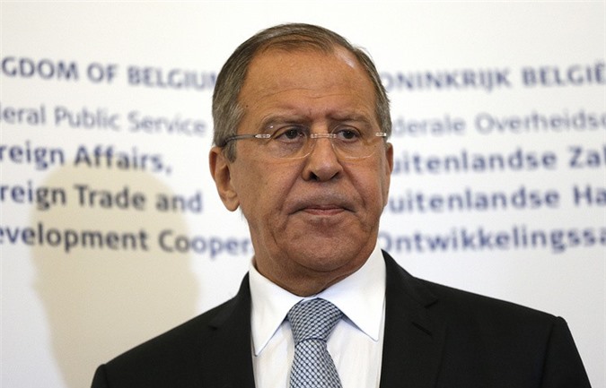 Báo Mỹ nói con trai Trump hội đàm với luật sư Nga, Lavrov sốc nặng