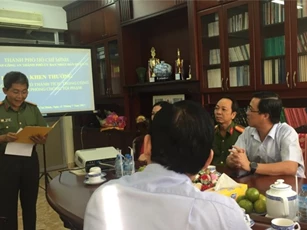 Cán bộ Sở Tư pháp bắt đối tượng truy nã được khen thưởng