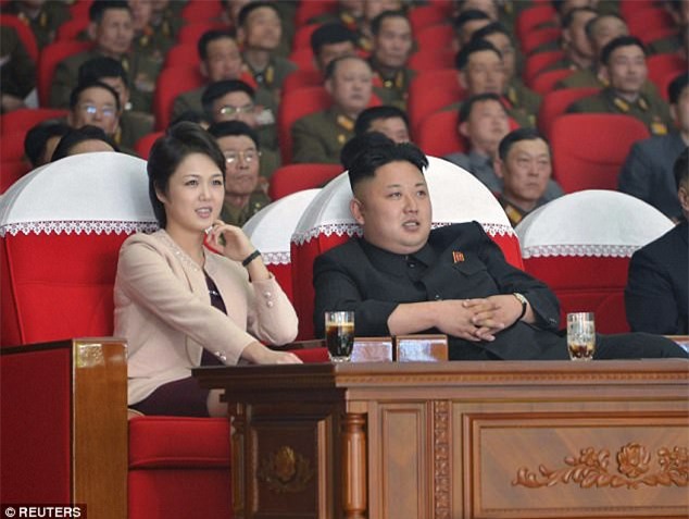 Vợ lãnh đạo Triều Tiên tái xuất sau 4 tháng "ẩn dật"