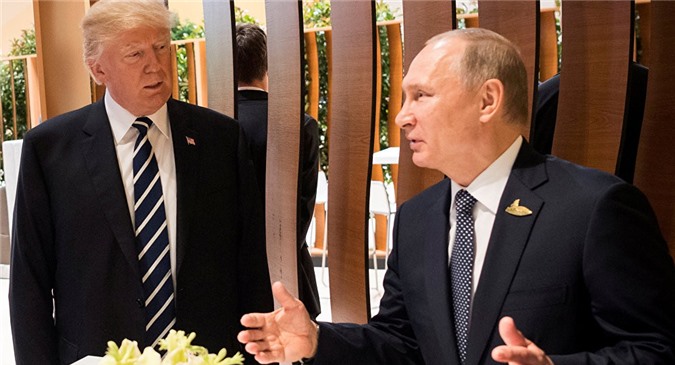 Trump: Tôi sẽ thẳng hỏi Putin ủng hộ ai làm Tổng thống Mỹ