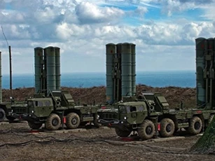 Thổ Nhĩ Kỳ mua S-400 của Nga, Mỹ phản ứng tức thì