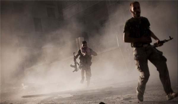 Syria: Khủng bố đụng độ dữ dội ở Ghouta và Idlib, loạt tay súng bỏ mạng