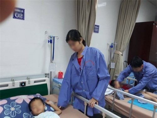 Hàng loạt trẻ mắc sùi mào gà: Tình tiết gây "sốc"