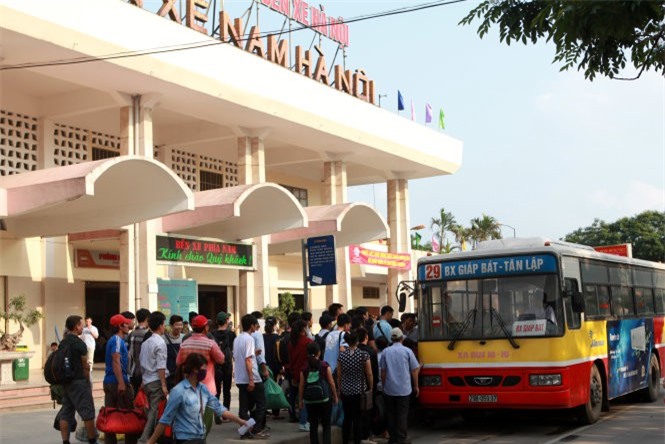 Hà Nội xem xét dừng hoạt động bến xe Giáp Bát, Gia Lâm