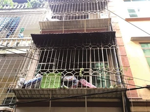 Cháy nhà ở Hà Nội, 2 người tử vong: Chuyên gia hiến kế thoát "chuồng cọp"
