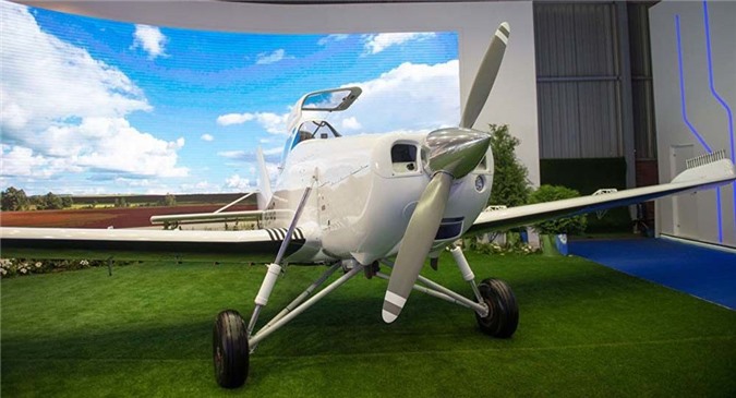 Hãng hàng không Nga ra mắt máy bay đầu tiên tại MAKS - 2017