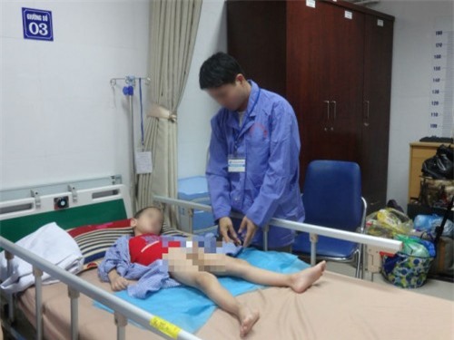 Hàng loạt trẻ mắc sùi mào gà: Thêm 11 bé trai ở Hưng Yên nhập viện 