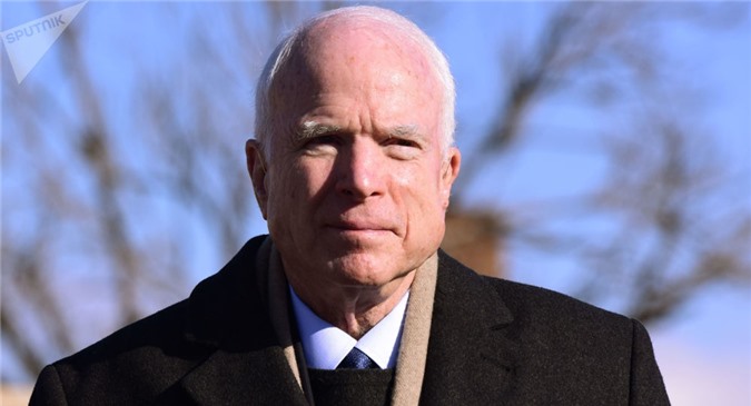 Con gái ông McCain: Gia đình tôi đang phải trải qua cú sốc lớn