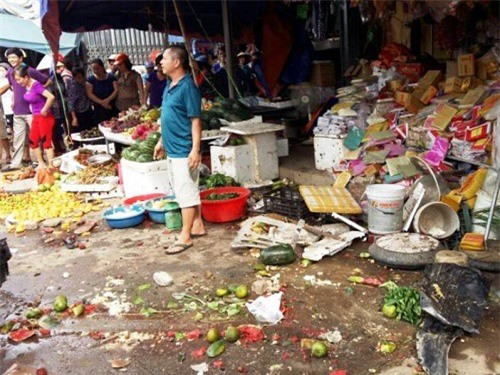 Lời kể kinh hoàng vụ xe biển xanh tông chết người ở Thanh Hóa