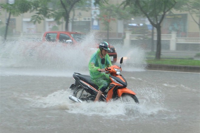 Miền Bắc tiếp tục có mưa lớn