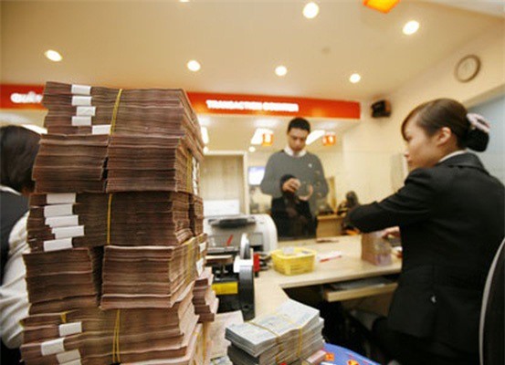 Cơ cấu lại hệ thống ngân hàng gắn với xử lý nợ xấu