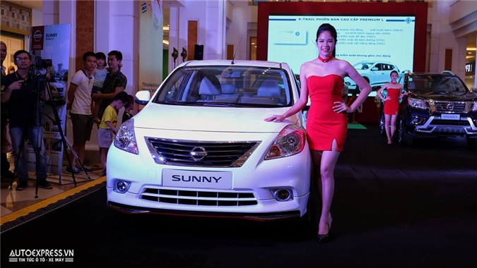 Cận cảnh Nissan Sunny bản cao cấp S giá không đổi vừa ra mắt tại Hà Nội [VIDEO]