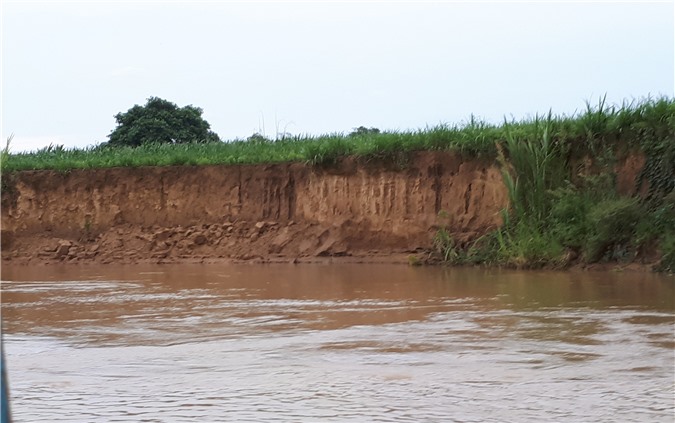 Ai “bảo kê” cát tặc đi tung hoành ở Quảng Nam chạy ra Đà Nẵng?