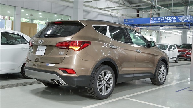 Trải nghiệm Hyundai SantaFe máy dầu đắt hàng tại Việt Nam [VIDEO]