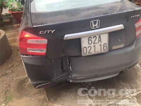 Người đàn ông Trung Quốc trộm ôtô của nhà báo ở miền Tây