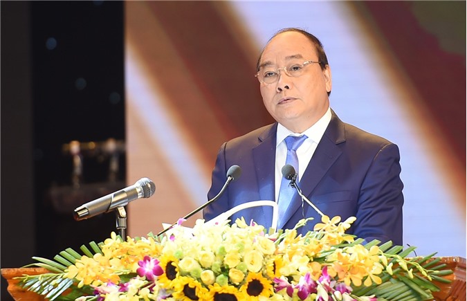 Thủ tướng: Chúng ta nguyện sống xứng đáng với những cống hiến, hy sinh của đồng chí, đồng bào