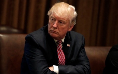 Trump sẽ miễn cưỡng ký dự luật trừng phạt Nga? 